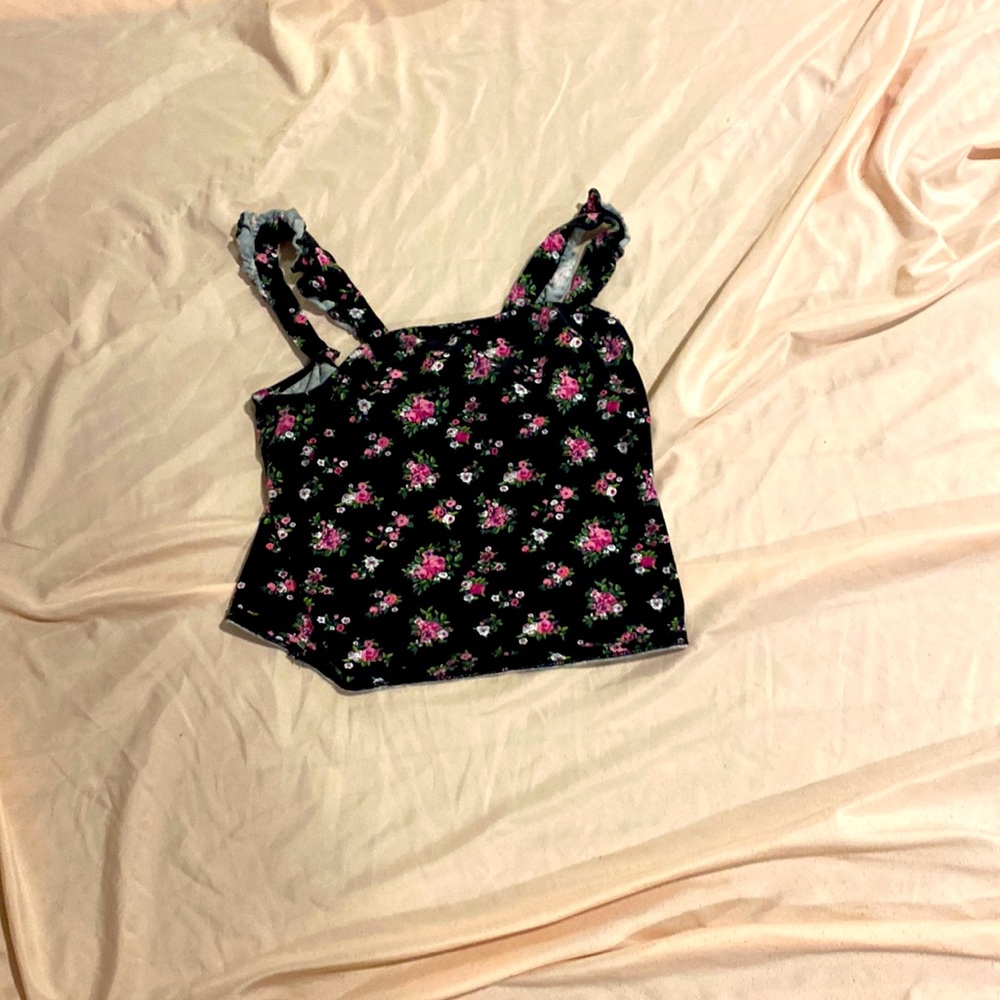 Black crop tok tank with pink flower pattern